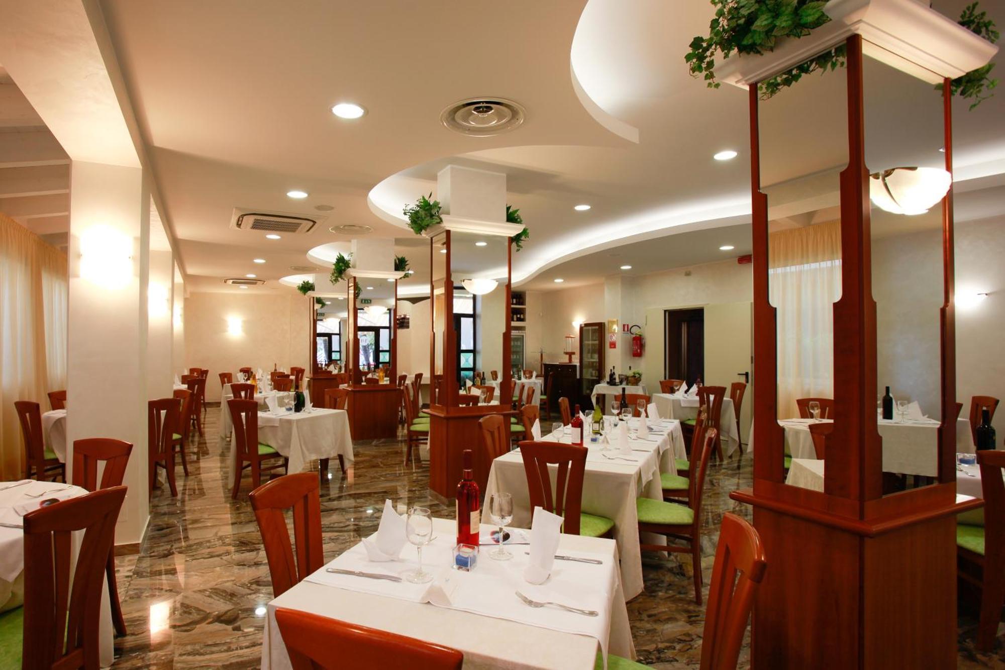 Hotel Florida Silvi Marina Exterior foto